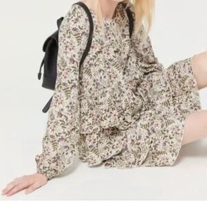 Urban Outfitters Floral Patterned Top